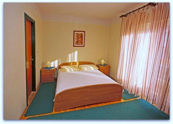 Bubi Hvar Apartments 1 Хвар Экстерьер фото